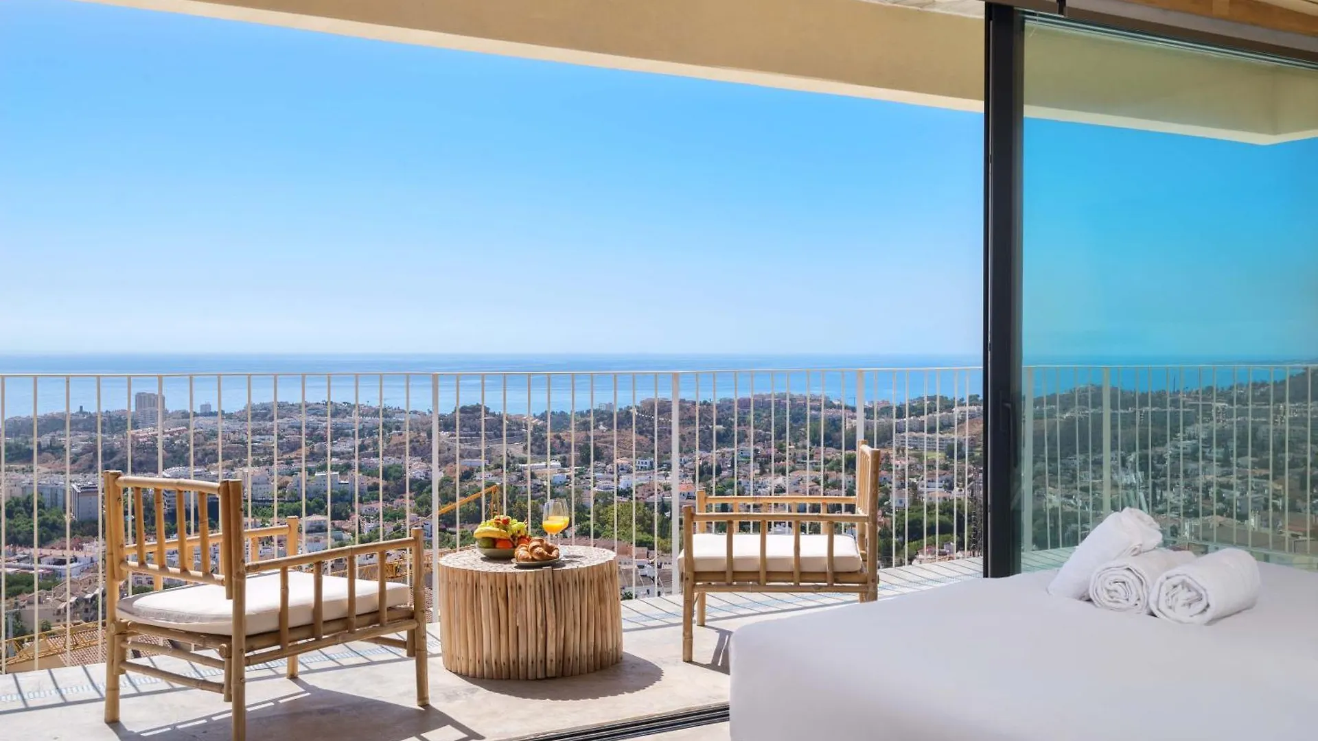 Spacious Villa With Great Views! Benalmadena