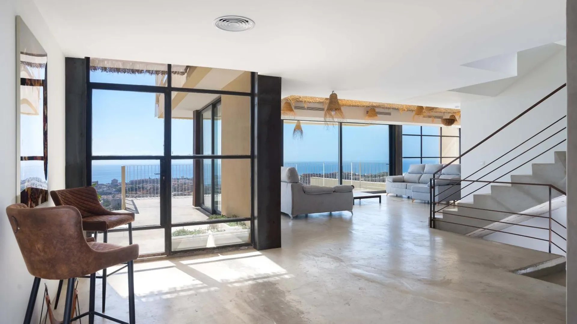 Spacious Villa With Great Views! Benalmadena